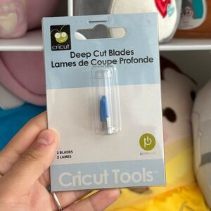 Cricut Deep Cut Blades 💚💙